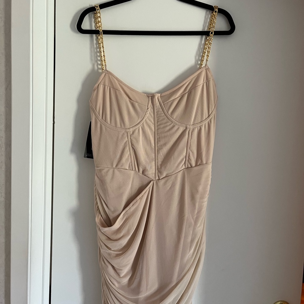 New with tags pretty little thing cream colored dress